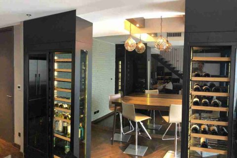 Condominio de 2 dormitorios en Bangkok, Tailandia № 183430 - foto 9