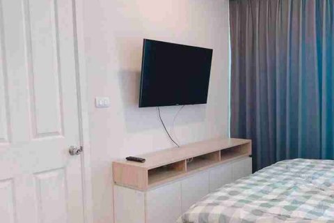 Condominio de 1 dormitorio en Thonburi, Bangkok, Tailandia № 183428 - foto 5