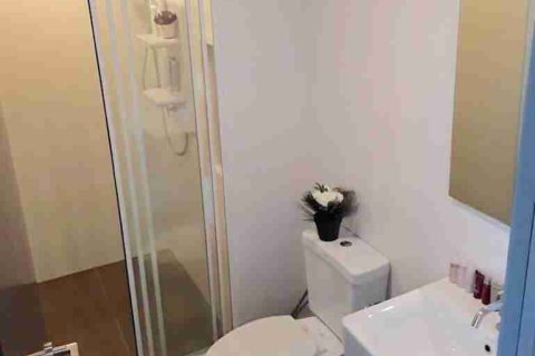Condominio de 2 dormitorios en Bangkok, Tailandia № 183431 - foto 7
