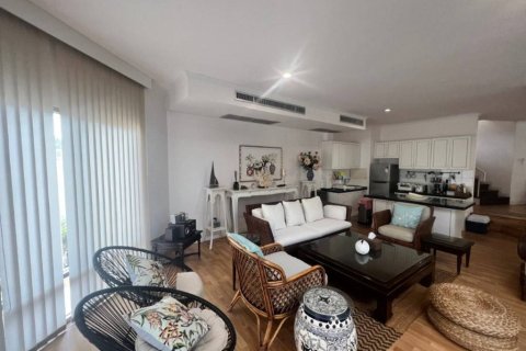 Condominio de 7 dormitorios en Pran Buri, Tailandia № 158918 - foto 8