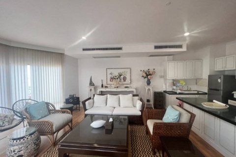 Condominio de 7 dormitorios en Pran Buri, Tailandia № 158918 - foto 6