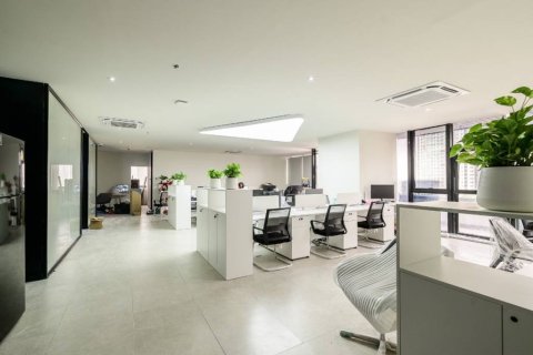 Офис в Бангкоке, Таиланд 403м2  № 146960