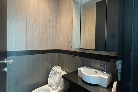 Chalet de 3 dormitorios en Pattaya, Tailandia № 133843 - foto 9