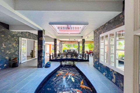 Chalet de 4 dormitorios en Phuket, Tailandia № 133844 - foto 4