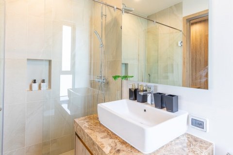 Chalet de 3 dormitorios en Phuket, Tailandia № 133846 - foto 17