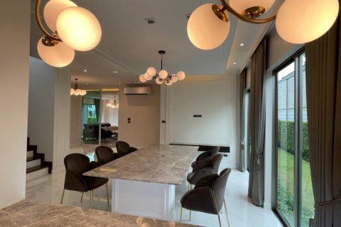 Chalet de 4 dormitorios en Bang Phli Yai, Tailandia № 133842 - foto 7