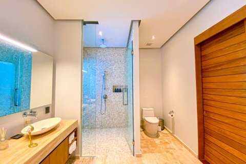 Chalet de 2 dormitorios en Phuket, Tailandia № 133847 - foto 16