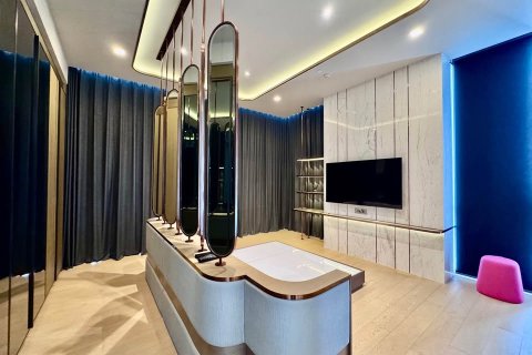 Condo à Bangkok, Thaïlande, 3 chambres № 154561 - photo 10