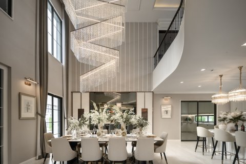 Chalet de 5 dormitorios en Bangkok, Tailandia № 165455 - foto 2