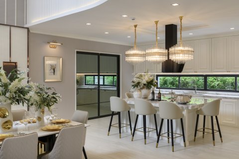 Chalet de 5 dormitorios en Bangkok, Tailandia № 165455 - foto 10