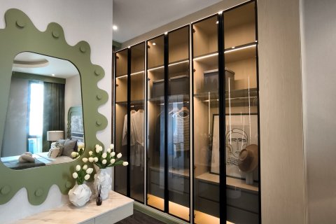 Chalet de 6 dormitorios en Bangkok, Tailandia № 165458 - foto 14