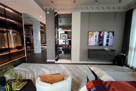 Chalet de 6 dormitorios en Bangkok, Tailandia № 165457 - foto 12