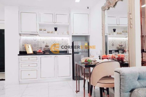 Studio dans le Condo sur Jomtien Beach, Pattaya, Thaïlande  № 204959