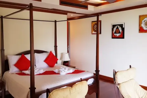 Chalet de 2 dormitorios en Patong, Tailandia № 190755 - foto 8