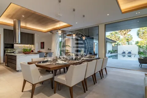 Villa in Phuket, Thailand 3 Schlafzimmer № 190759 - Foto 5
