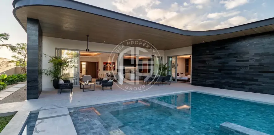 Villa in Phuket, Thailand 3 Schlafzimmer № 190759