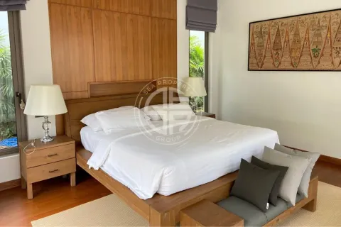 Chalet de 3 dormitorios en Phuket, Tailandia № 190753 - foto 8