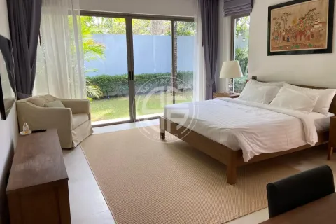 Chalet de 3 dormitorios en Phuket, Tailandia № 190753 - foto 9