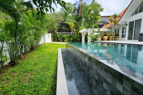 Chalet de 3 dormitorios en Ko Samui, Tailandia № 151552 - foto 20