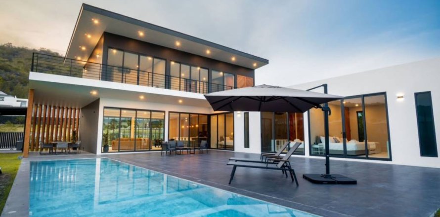Chalet de 5 dormitorios en Hua Hin, Tailandia № 156361