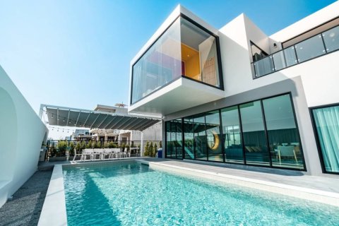 Chalet de 4 dormitorios en Hua Hin, Tailandia № 156358 - foto 6