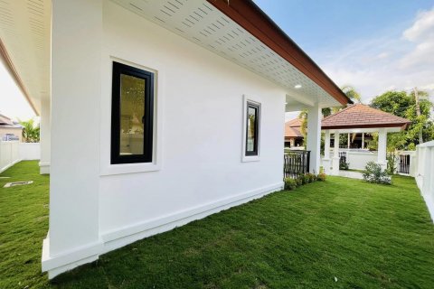 Casa de 3 dormitorios en Pattaya, Tailandia № 117204 - foto 19