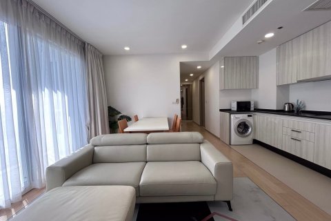 Condominio de 2 dormitorios en Watthana, Bangkok, Tailandia № 74415 - foto 2