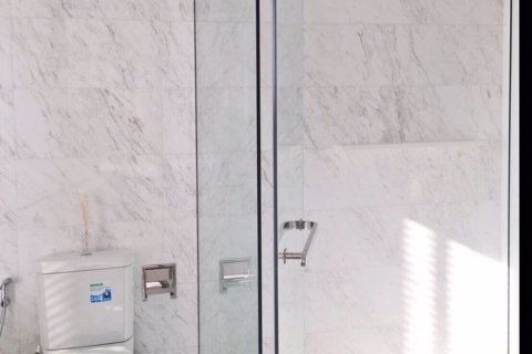 Condominio de 2 dormitorios en Watthana, Bangkok, Tailandia № 74415 - foto 6