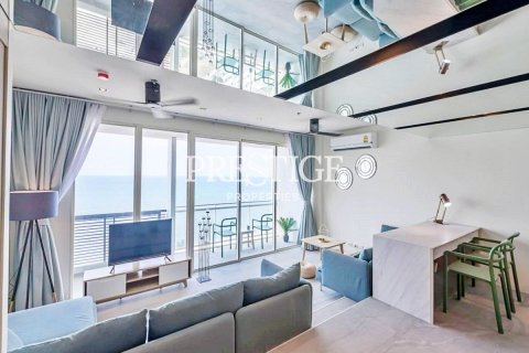 Condo in Pattaya, Thailand, 3 bedrooms № 198685 - photo 5