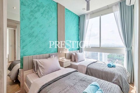 Condo in Pattaya, Thailand, 3 bedrooms № 198685 - photo 15