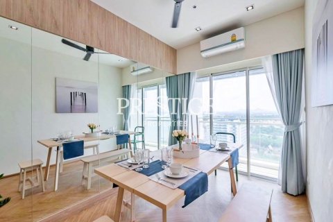 Condo in Pattaya, Thailand, 3 bedrooms № 198685 - photo 8