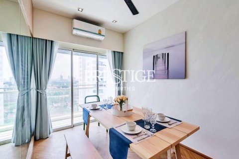 Condo in Pattaya, Thailand, 3 bedrooms № 198685 - photo 9