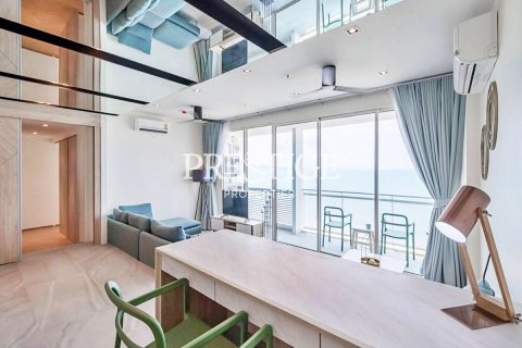 Condo in Pattaya, Thailand, 3 bedrooms № 198685 - photo 4