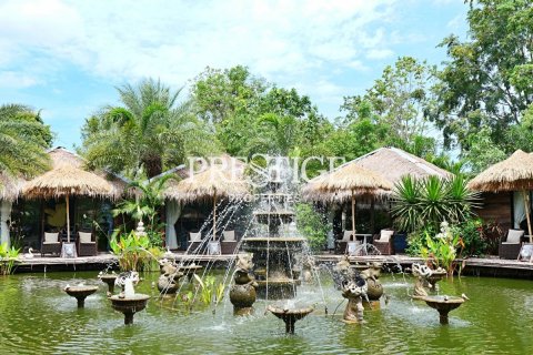 Propriété commerciale à Pattaya, Thaïlande 2000 m2 № 198687 - photo 2