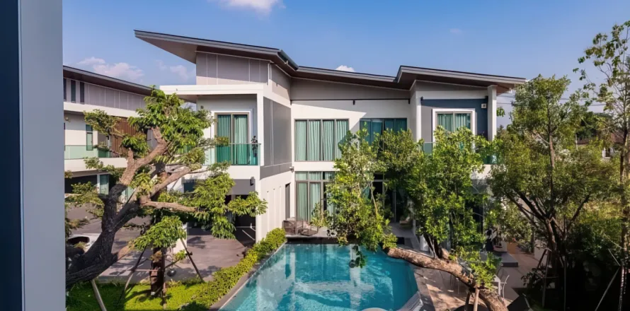 Chalet de 6 dormitorios en Pattaya, Tailandia № 155720