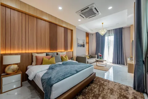 Chalet de 6 dormitorios en Pattaya, Tailandia № 155720 - foto 24