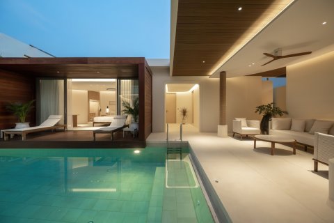 Chalet de 3 dormitorios en Pattaya, Tailandia № 155717 - foto 15