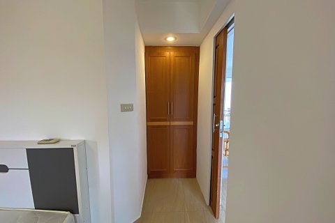 Condominio de 2 dormitorios en Pran Buri, Tailandia № 168625 - foto 19