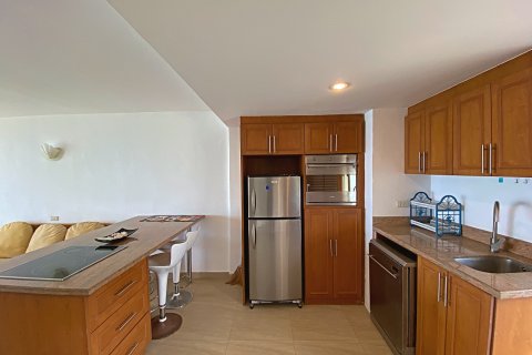 Condominio de 2 dormitorios en Pran Buri, Tailandia № 168625 - foto 4