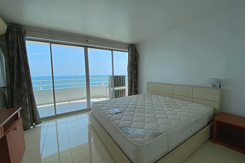 Condominio de 3 dormitorios en Pran Buri, Tailandia № 168626 - foto 29