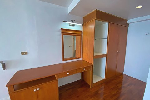 Condominio de 3 dormitorios en Pran Buri, Tailandia № 168626 - foto 19