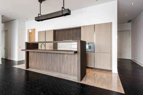 Condominio de 3 dormitorios en Bangkok, Tailandia № 180592 - foto 2