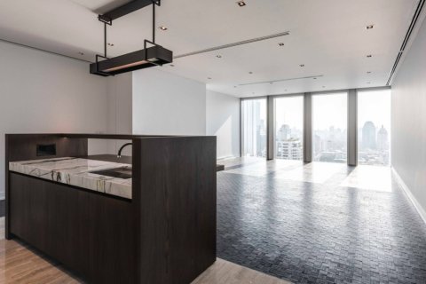 Condominio de 3 dormitorios en Bangkok, Tailandia № 180592
