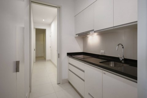 Condominio de 2 dormitorios en Bangkok, Tailandia № 180591 - foto 13