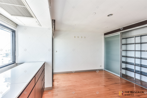 Condominio de 3 dormitorios en Bangkok, Tailandia № 209869 - foto 8