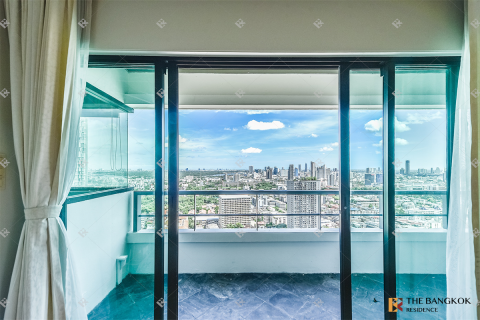 Condo à Bangkok, Thaïlande, 3 chambres  № 209869