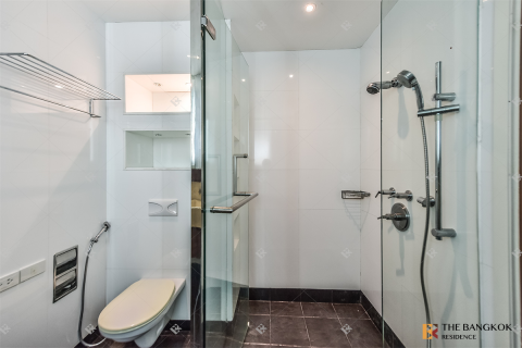 Condominio de 3 dormitorios en Bangkok, Tailandia № 209869 - foto 2