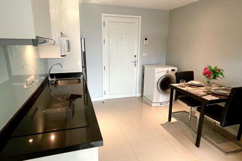 Studio in the Condo in Watthana, Bangkok, Thailand № 151755 - Foto 5