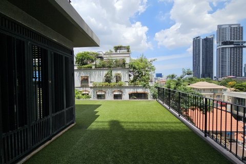 Condominio de 3 dormitorios en Sathon, Bangkok, Tailandia № 201226 - foto 16
