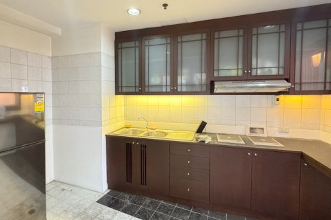 Eigentumswohnung in Bangkok, Thailand, 3 Schlafzimmer  № 201228 - Foto 13